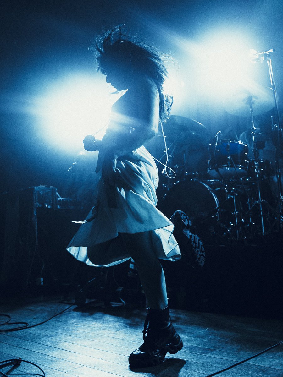 No Country For New Nashville (@nocountrynash) on Twitter photo Phillyโs <a href="/mannequinpussy/">MP</a> played their entire new album (& a bunch of other favorites) at a high-energy, visceral, & euphoric show last week at <a href="/BasementEast/">The Basement East</a>!
Check out our photos from Elizabeth Marsh, & read more about the indie punksโ wild performance:
nocountryfornewnashville.com/2024/04/19/phoโฆ Phillyโs <a href="/mannequinpussy/">MP</a> played their entire new album (& a bunch of other favorites) at a high-energy, visceral, & euphoric show last week at <a href="/BasementEast/">The Basement East</a>!
Check out our photos from Elizabeth Marsh, & read more about the indie punksโ wild performance:
nocountryfornewnashville.com/2024/04/19/phoโฆ