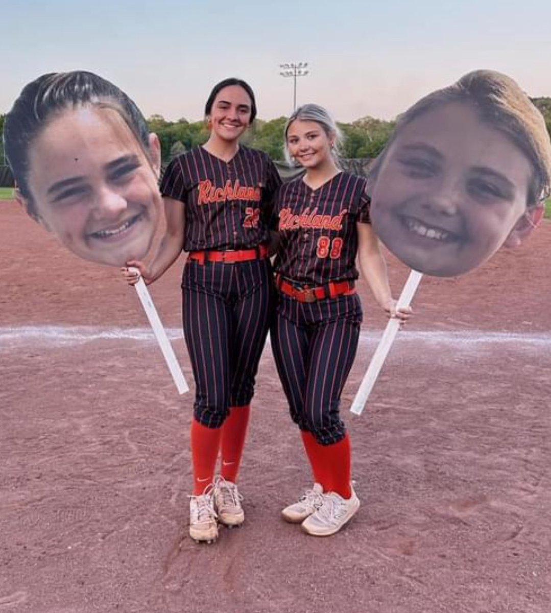 Richland High School Athletics tweet media