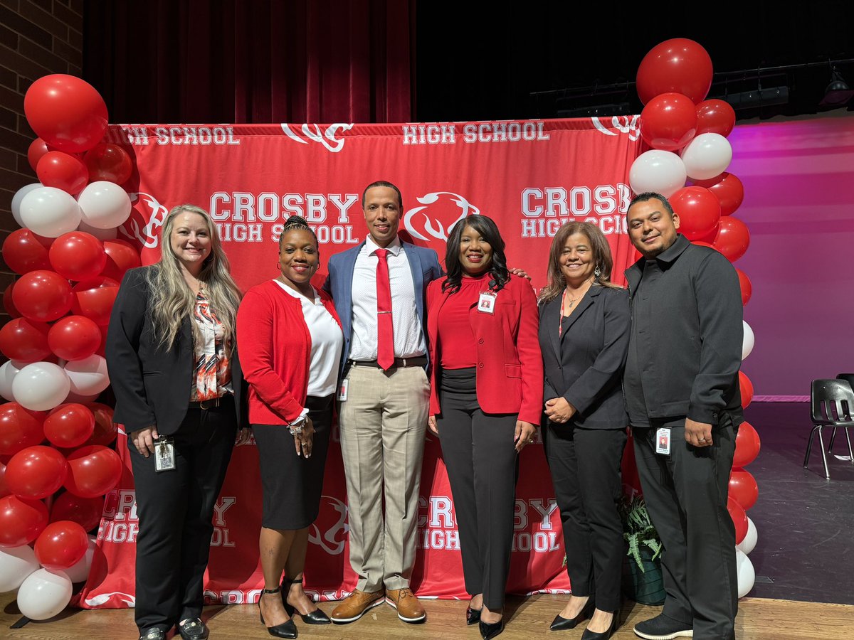 @CrosbyHigh Senior Award and Scholarship Night! We have so much to be proud of at CHS! Thank you to all of the donors for your support. Huge congratulations to the recipients and our Top 10% graduates! @CrosbyISD #EPICC #MovingForward