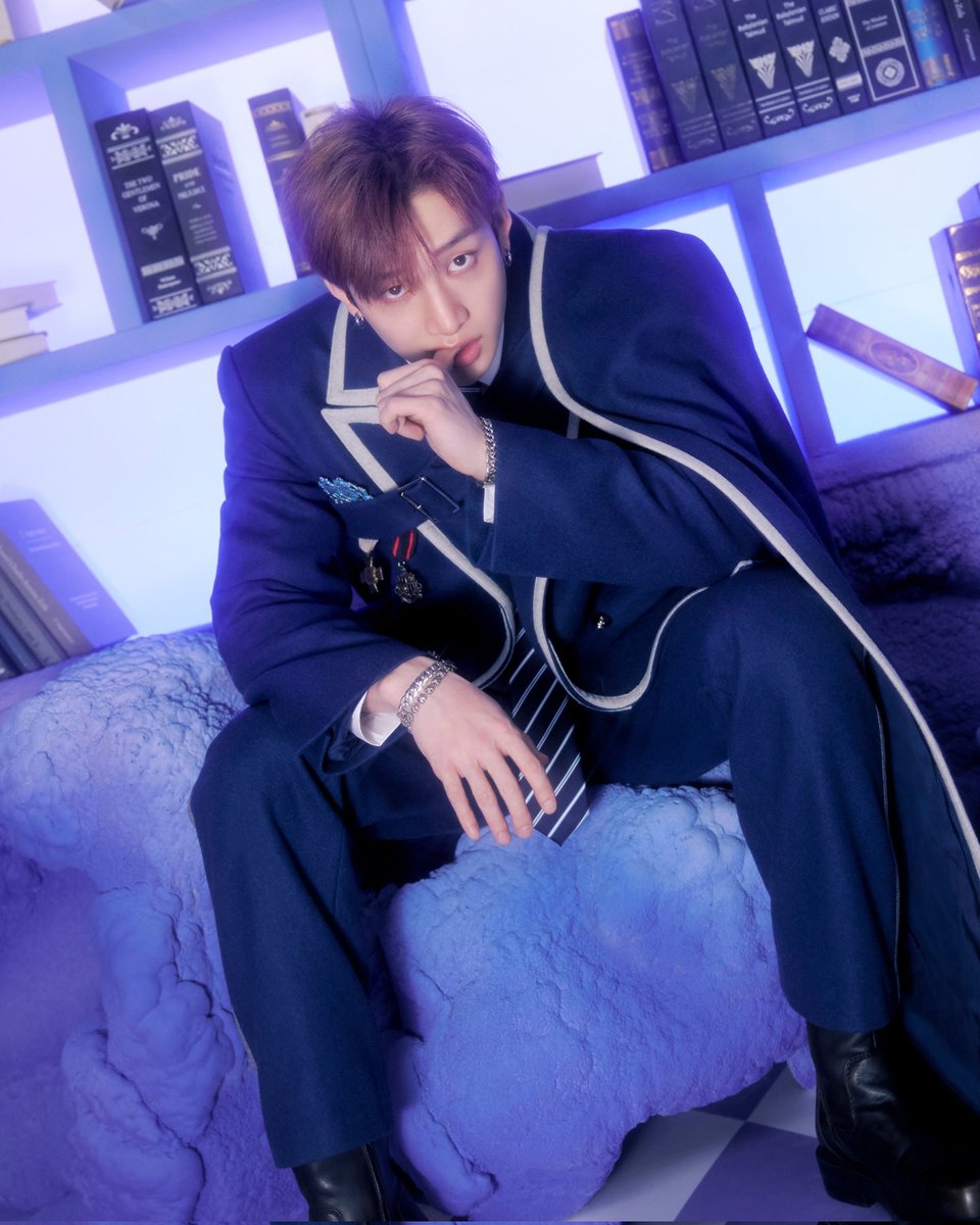 HealerChannie's tweet photo. I swear I'm alive ~ https://t.co/5kDF260367