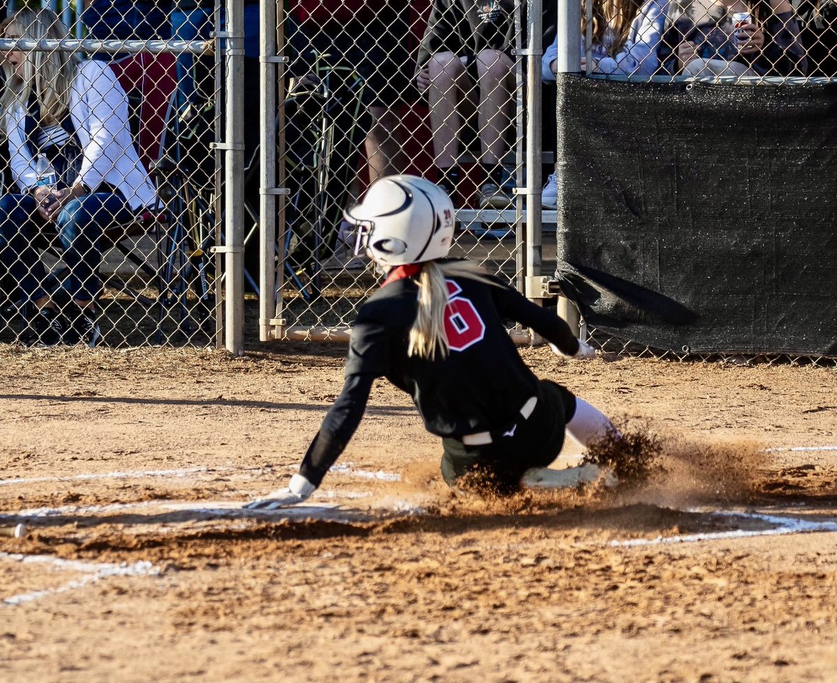 Runs were hard to come by vs McMichael but NW came out on top 1-0 in a pitching dual! Bel Varadi was outstanding in the ⭕️ w/ a complete game shutout &amp; Nevaeh Scott went 2-3 scoring the only run of the game-WTG Vikings! 

H. Huffiness 1-3
N. Scott 2-3 
B. Varadi 1-2, W⭕️7IP, 7Ks