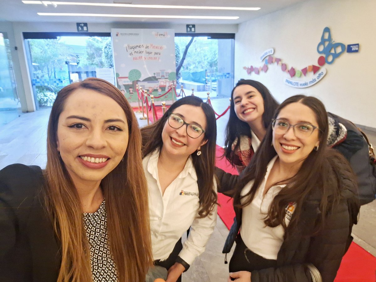 Que lujo y que orgullo trabajar con este gran equipo, y con grandes aliados❤️. La causa nos une y nos motiva. Juntos haremos de México el mejor lugar para nacer y crecer 👶🏻🧒🏻👧🏻✨️ <a href="/Pacto1aInfancia/">Pacto por la Primera Infancia</a>