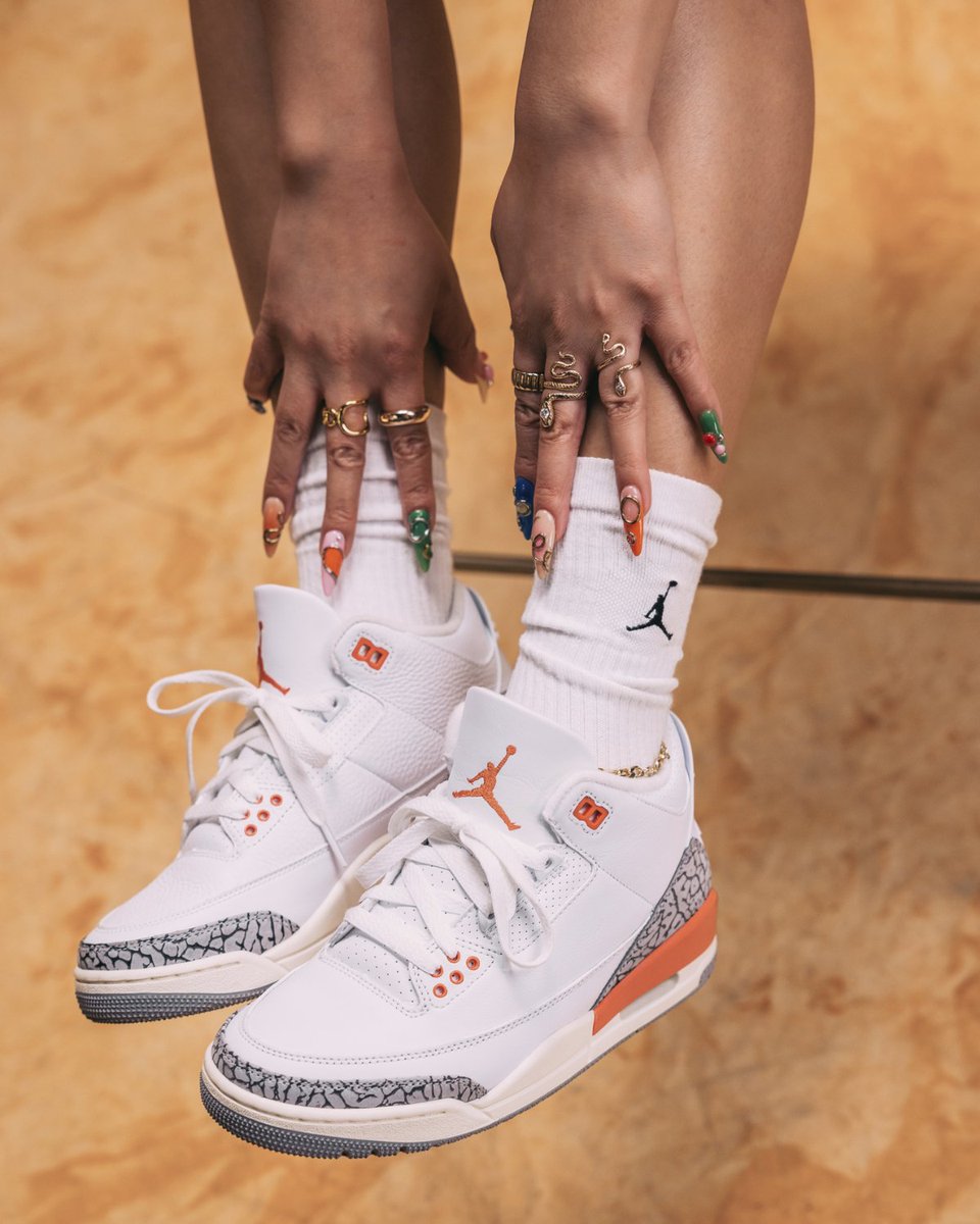 Delivering signature style with a little something sweet. 🍑 The Women's @Jumpman23 Air Jordan 3 'Georgia Peach' Women's and Kids' sizing available at 10am ET 🇺🇸 go.nike.com/ejLTA3Lg90_