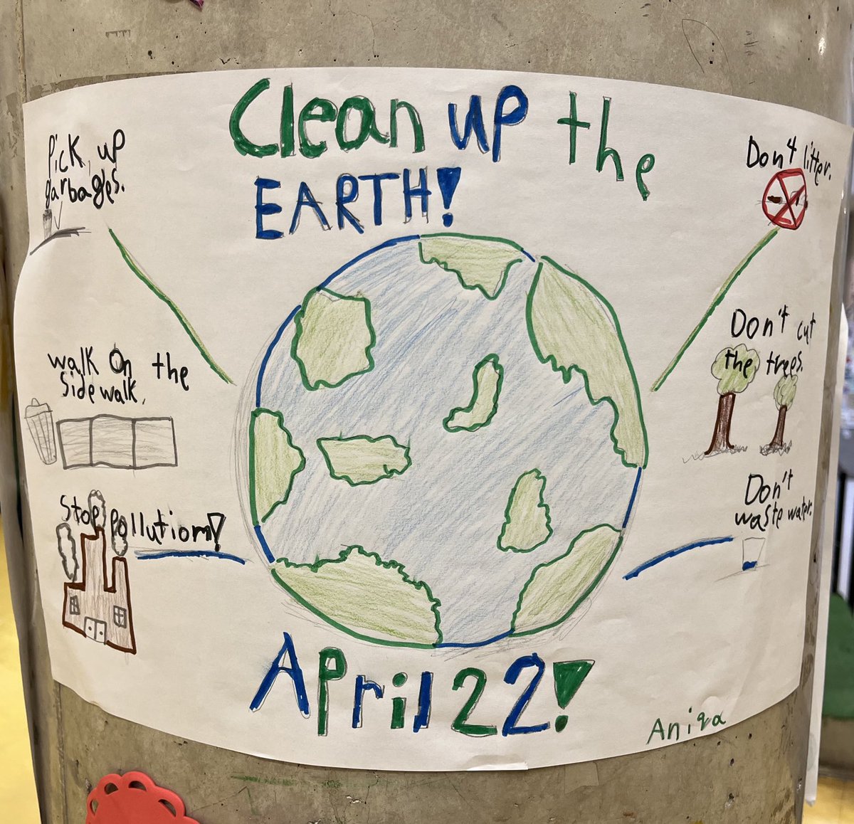 TDSB_Waterfront's tweet photo. Happy Earth Day from The Waterfront School! We are cleaning up the earth today and talking about the actions we will take to help the earth everyday. ⁦@tdsb⁩ ⁦@AlexisDawsonTO⁩ @Earthday https://t.co/C2ZaX9KDQE
