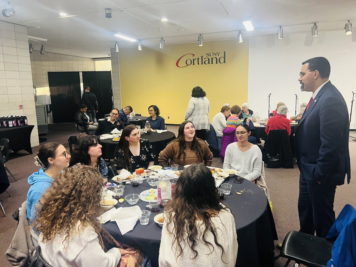 Enjoyed participating in this evening’s Passover Seder hosted by the @suny_cortland Hillel! Wishing all who celebrate a joyous holiday. Chag Sameach!