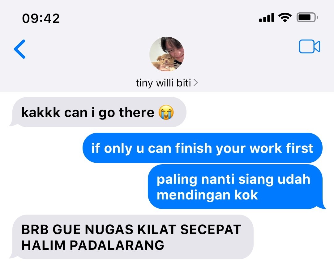 phuwiemiau's tweet photo. #estwilliam two tweets au

kalo kak est tiba-tiba sakit. https://t.co/J9IalnhHSU