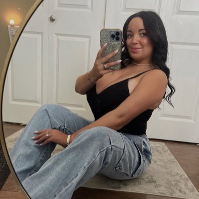 AnnaDancer11's tweet photo. #NewProfilePic https://t.co/sw4rqcY4rA