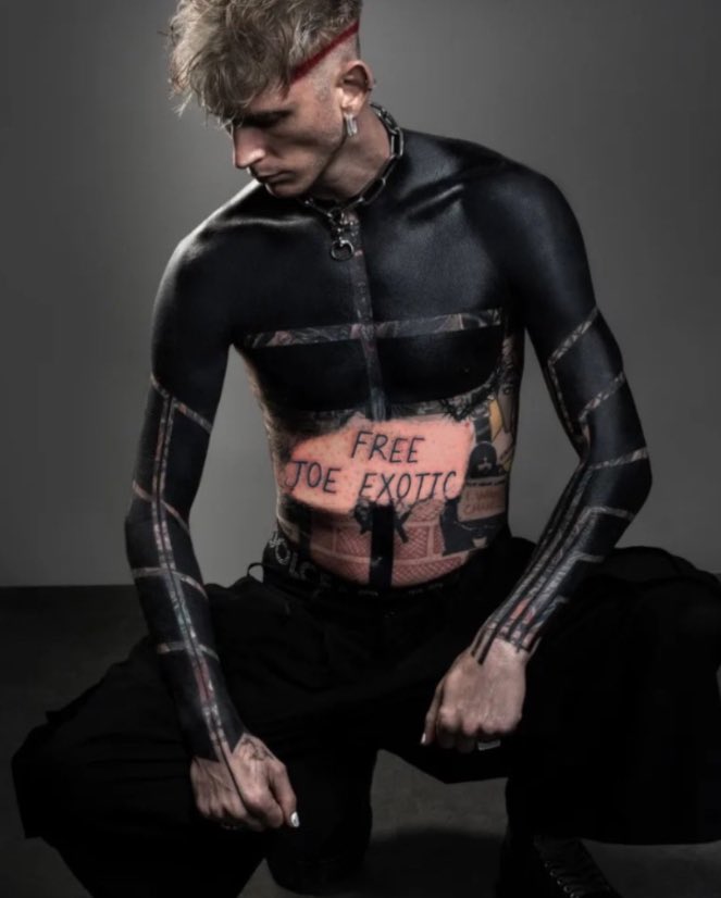 Dumb_Degen's tweet photo. @Look_Skywalkerr @barstoolsports @TigerKingSolana Or MGK's tattoo

$KING https://t.co/30jw9cRWkA