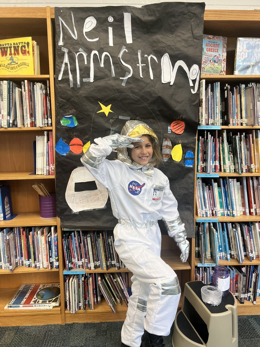 Lauren C. Gibson tweet media