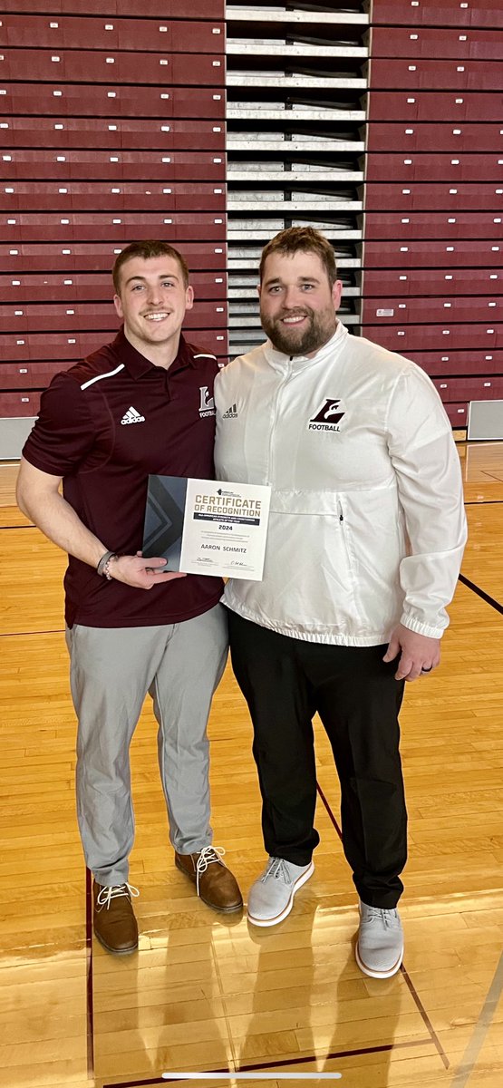 @ajschmitz22 embodies everything this award is about. His leadership both on the field and in the weight room is second to none. You raise the standard of our culture in the weight room every day! Congrats on NSCA All-American honors, you earned it! 🦅 #TheExperience #AsAnEagle