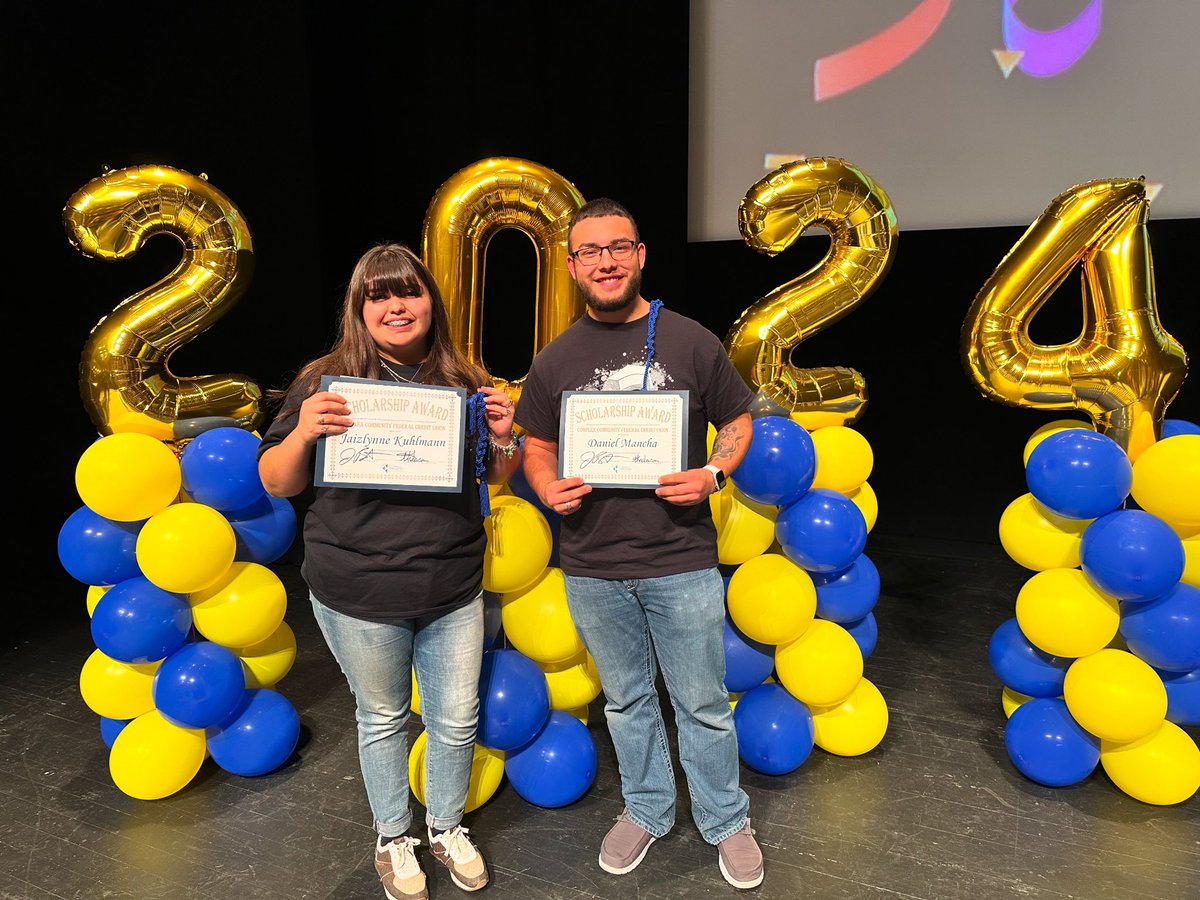 Our Permian AVID Seniors Jaizlynne and Daniel received scholarships from @ccfcu_odessa tonight and I could not be more proud! These two are so beyond deserving! Way to go!! @Permian_GoMOJO @AVID4College @Abila_inAVID @ECISD_AVID4ALL @ScottMuri @EctorCountyISD