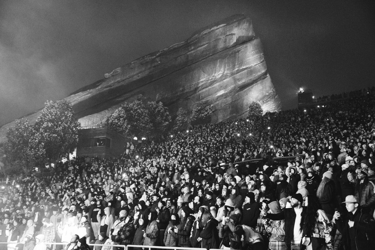wizkhalifa's tweet photo. Red Rocks for 4/20
Taylor Gang The World https://t.co/jAnghKDg82