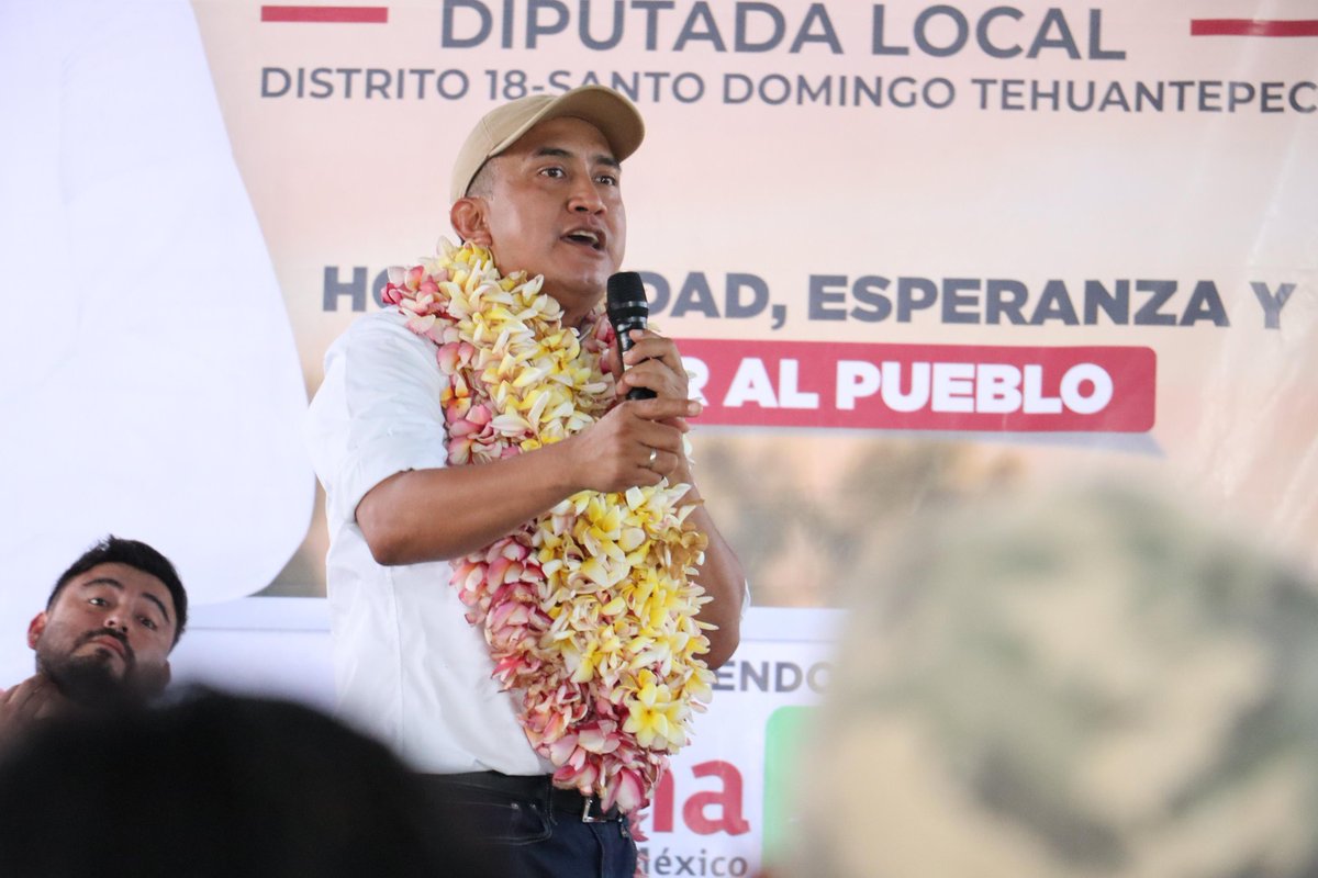 AtencinCiudada's tweet image. Los abrazos a los delincuentes y los balazos para el pueblo fue la política de este sexenio

Morena abrazó a Nino Morales que su principal ingreso financiero es el huachicol y lo premió con una candidatura al Senado

#NinoHuachicol
