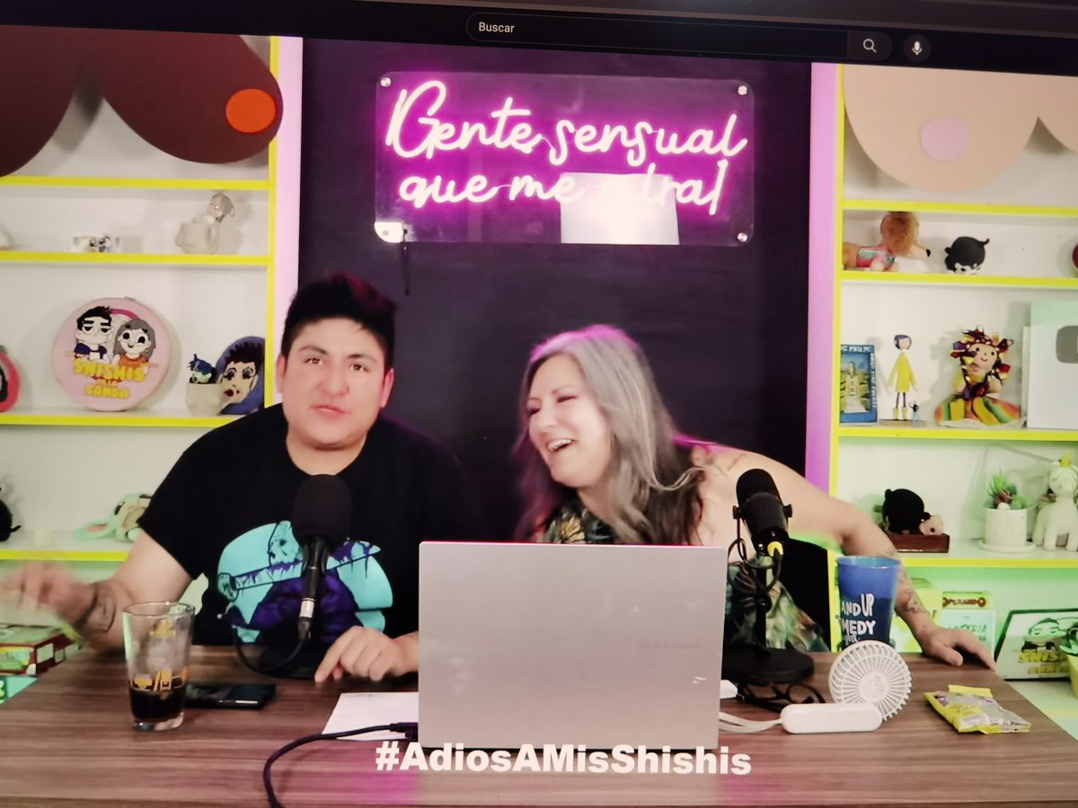 roamarubla's tweet photo. Que vivan las shishis  @ShishipalaBanda
@AnaJuliayeye @PatyBacelis
#adiosAMisShishis #AdiosShishis #ShishisXSiempre https://t.co/tPEeseO8j5