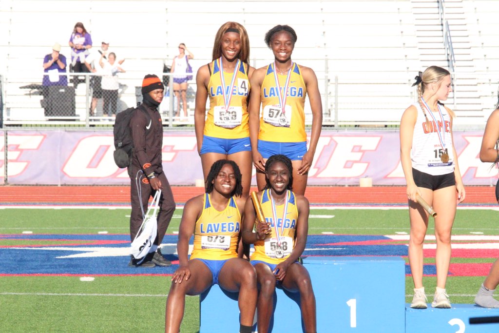 I missed AAU live period session 1 to compete at the Regional Track meet.  Now  heading to State in track.  I hope all the college coaches recruiting me understand my decision.  See you all session 2.