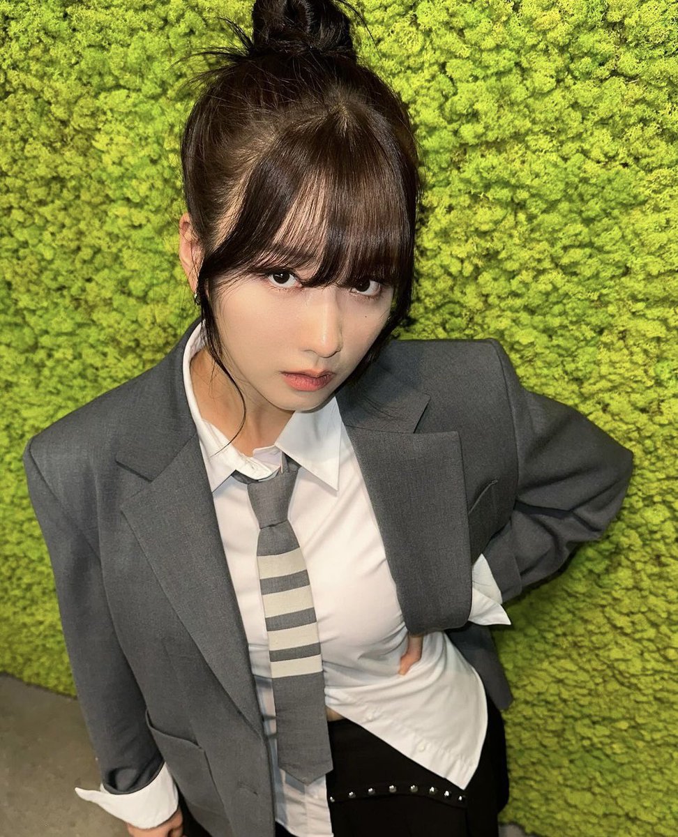 keitadj3's tweet photo. #APINK ボミ、ラドとの熱愛を説明

「一緒に多くの曲を製作し、お互いに良い感情を抱くようになり、交際を始めました。賢くて聡明な人に出会って、私は幼くて足りない部分が多かったがより成熟した健康な人間に成長することができた。これからも正直でポジティブなエネルギーで良い姿をお見せします」 https://t.co/KQXW2Svuoc