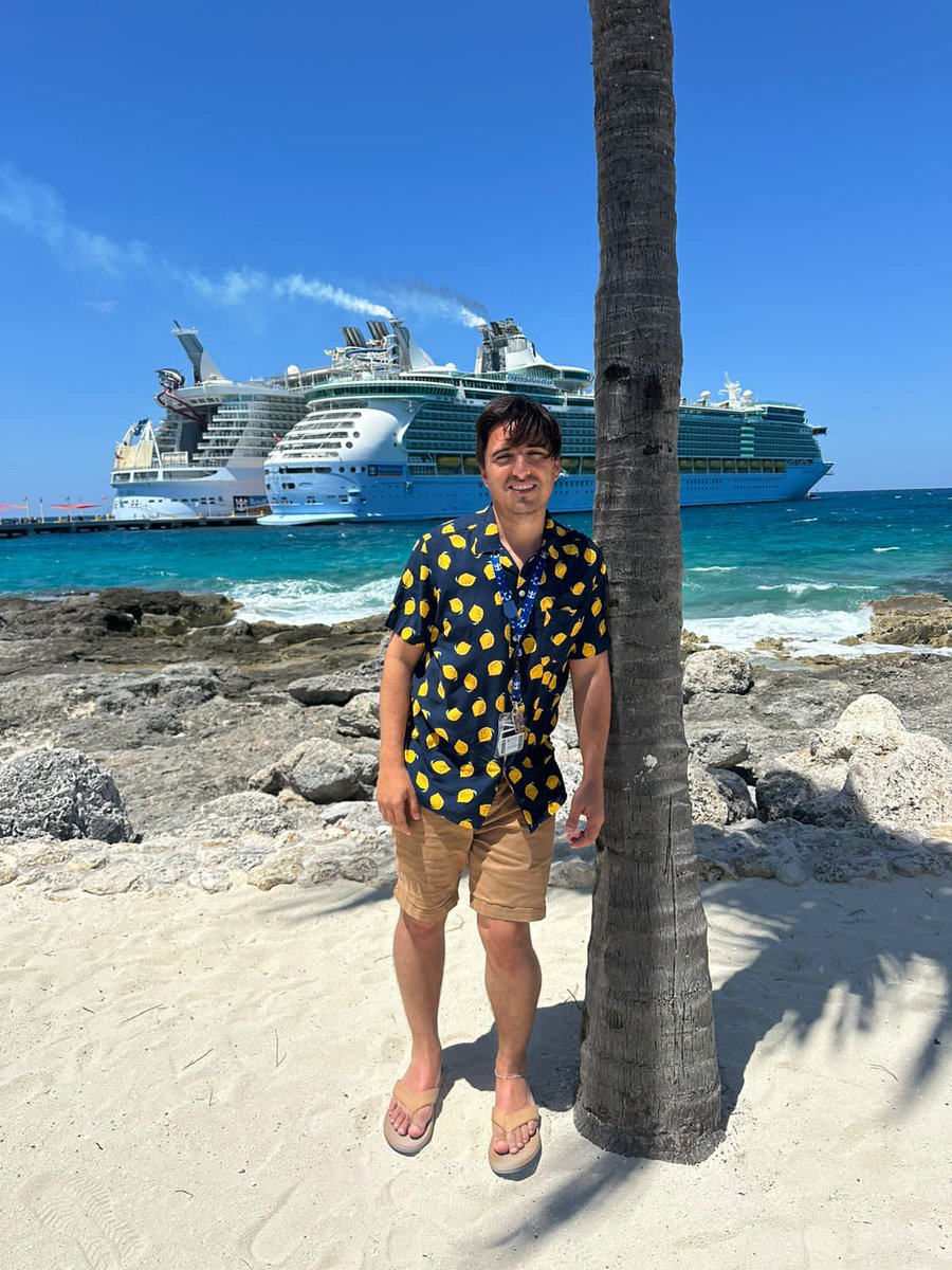 salpadva's tweet photo. Nada como un crucero a las Bahamas para reiniciar la vida!! #Bahamas #royalcaribbean #freedomoftheseas https://t.co/tZMngAQkM9
