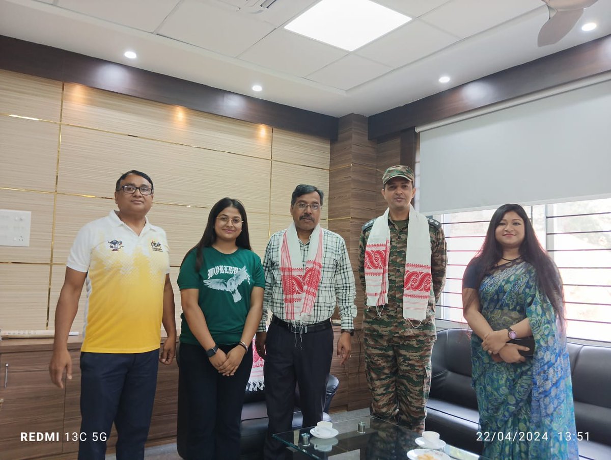 CO and SM of 60 Assam Girls Bn NCC, visited the Cotton University and met the Vice - Chancellor Prof, Ramesh Chandra Deka. He also met the Director of Students Welfare Dr. Prashanta Sarma. CTO Jyotimala Doley and Physical Education Instructor: Dr. Kulen Das were also present.