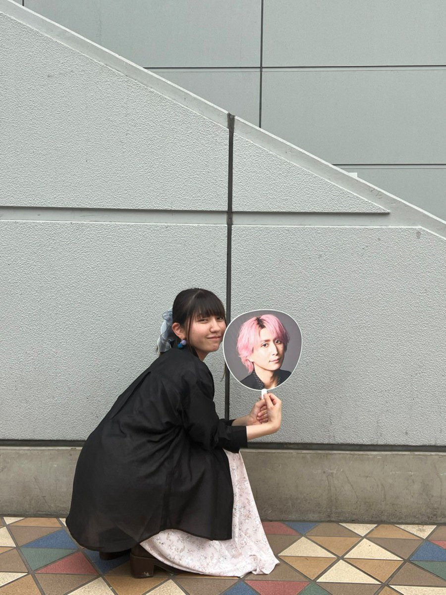 24Chocoletz's tweet photo. 【27期:新3年　あおい】

ちょこのいいところは家族みたいな安心感！甘えられる先輩と甘えてくる後輩がいて、居心地がいいです！
楽しいことが好きな人、音楽が好きな人、どんな人でもちょこに向いてます！来てね！

 #春から埼大 #春から埼玉大学 https://t.co/wZBu1VpSOl