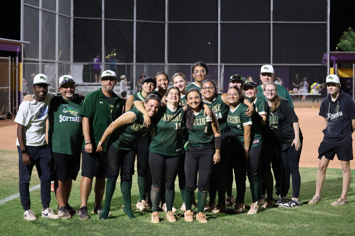 Coyotes were on the hunt for Jackrabbits as Skyline takes down Mesa 18-11 in the seasons final game! Great job and great season ladies! @Coach_Calise711 #LeadthePack