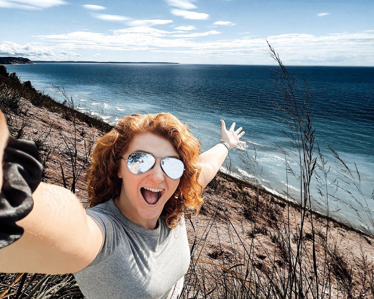celestialsami's tweet photo. HAPPY 🌎 DAY! 

Today, I’m joining @NASA’s #GlobalSelfie campaign to celebrate our  planet 🩵
📸 (mine here is from the #GreatLakes, our beautiful @puremichigan oceans)

@NASA’s commemorating #EarthDay with a special focus on our #oceans 🌊 reminding us of their role in life https://t.co/29VeoOW1yL