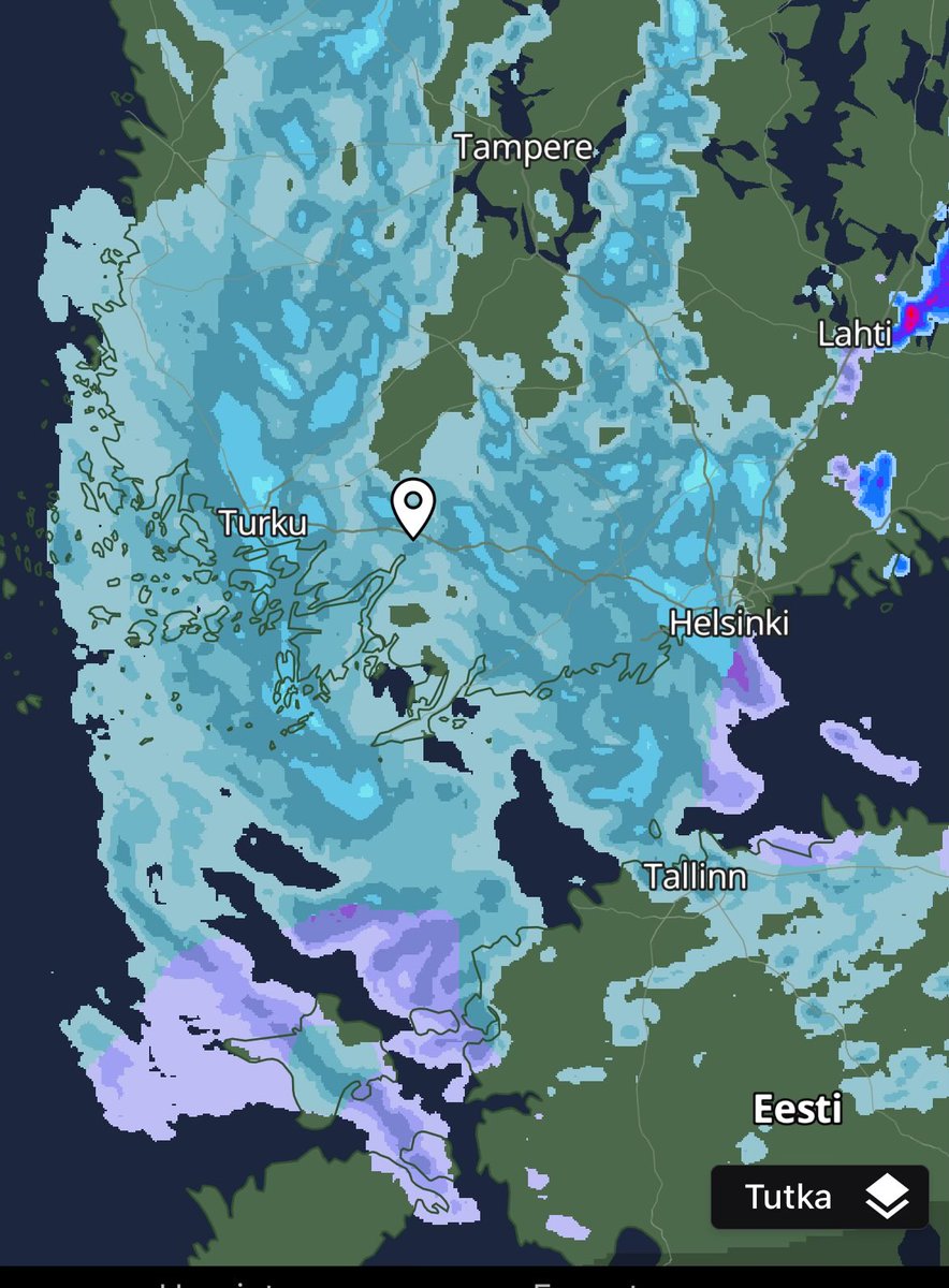 Foreca säätutka 👇ei näytä lupaavalta työmatkalaisille Turku-Hki välillä, joilla kesärenkaat. Tänään voisi olla hyvä päivä etäpäivälle (jos työt mahdollistaa) @stadinbrankkari @lupelastus @vspelastus alueilla 🫡