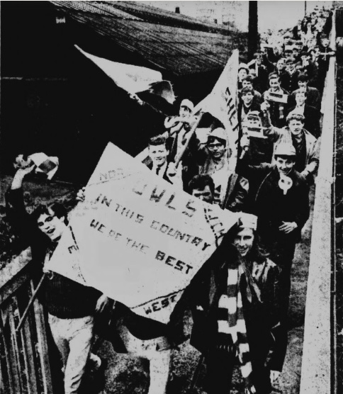 Dunsbyowl's tweet photo. #Onthisday in 1966 #swfc beat @ChelseaFC
2-0 in the FACup semi final in the mud at Villa Park Att. 61,321. Wednesday goals by  McCalliog @MccalliogDebbie &amp; Pugh. Heroics by Vic Mobley .

Onto Wembley &amp; Everton in the Final.  

You Tube : https://t.co/vHyGOt2jZ0 https://t.co/qRTAEDrkeR