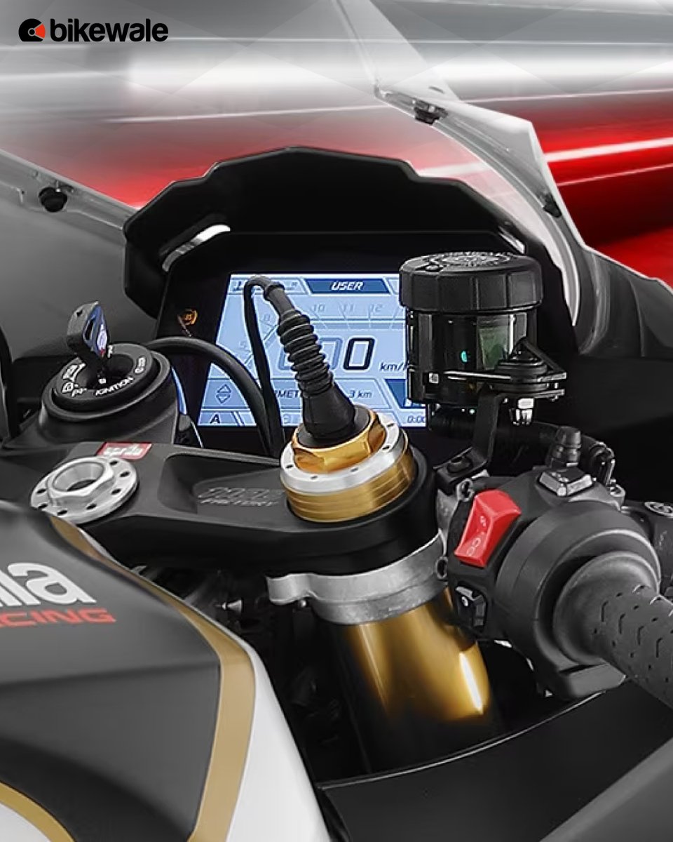 BikeWale's tweet photo. #ApriliaIndia has launched the 2024 #RSV4Factory in India at Rs 31.26 lakh, ex-showroom. The #RSV4Factory is Aprilia’s flagship #superbike. Let's take a look at its image gallery!

#bwphotos #apriliarsv4factory #superbike https://t.co/buRwfqCCV6