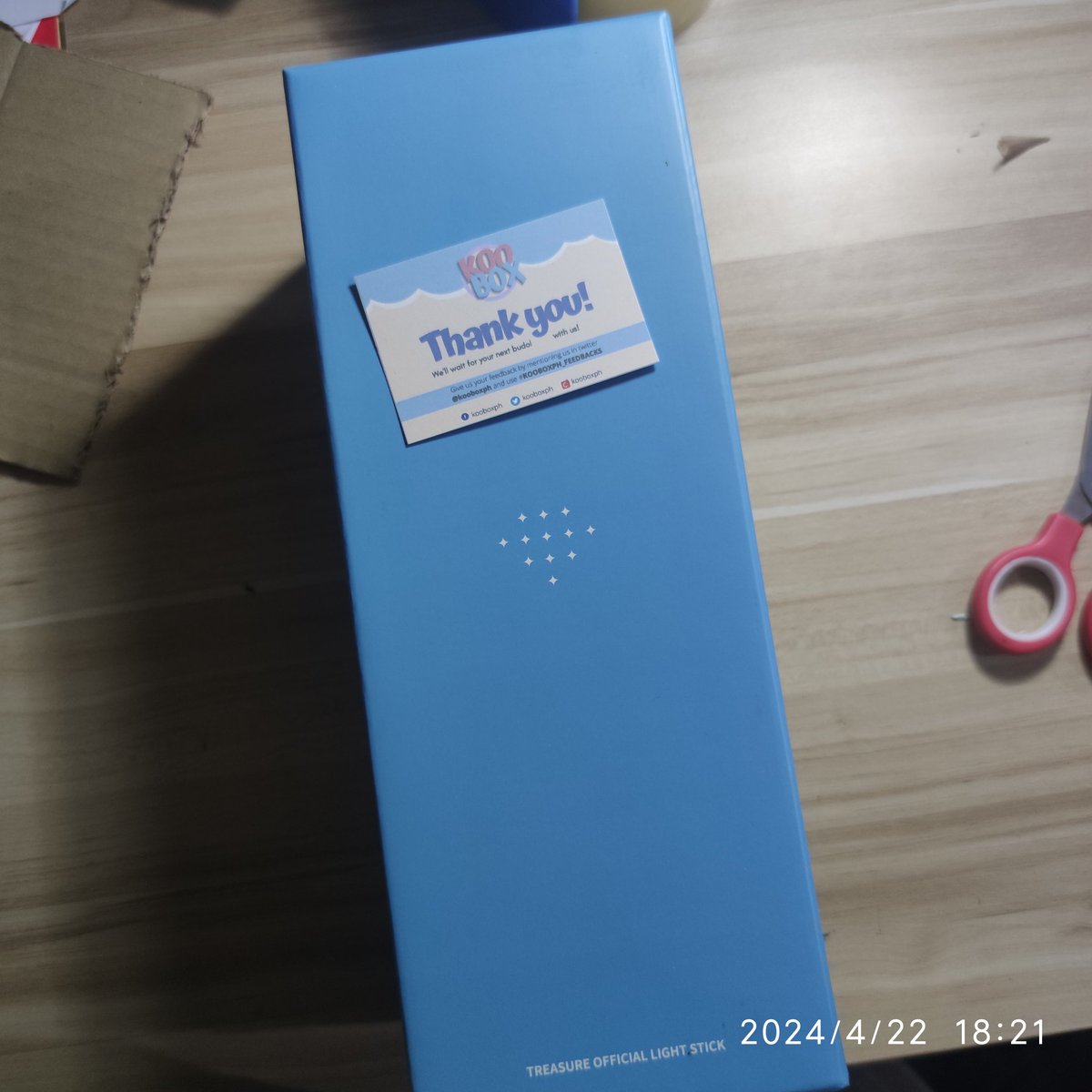 kooboxph's tweet photo. ㅡ SOLD 
Treasure Official Lightstick - Teulight

Shipped thru sdd

tysm 💖
#kooboxph_proof 
#TREASURE_REBOOT_IN_MANILA https://t.co/hemV8YDueo