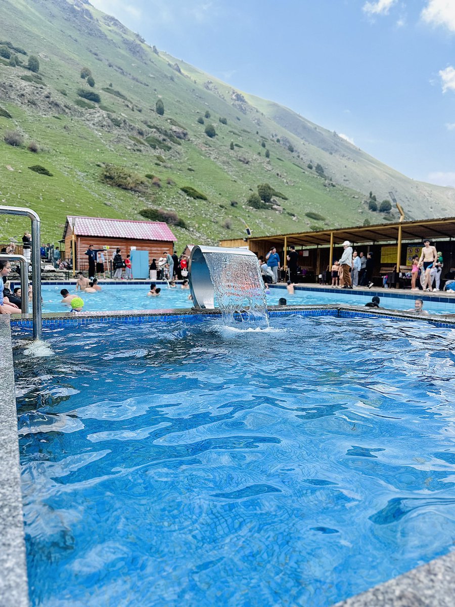 Nakapag hot springs na ba ang lahat! 🫵🏻😎
#WhenInKyrgyzstan🇰🇬 
Hot Springs at Issyk-Ata gorge! 🤩