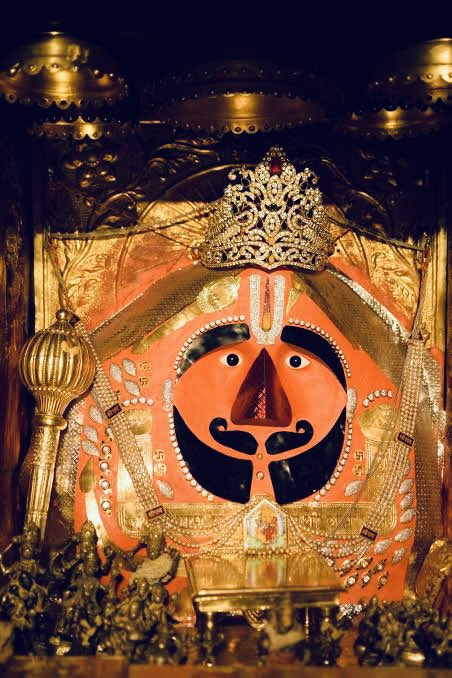 May the grace of Balaji🙏 inspire us all to overcome obstacles with devotion, determination, and humility. #HanumanJayanti