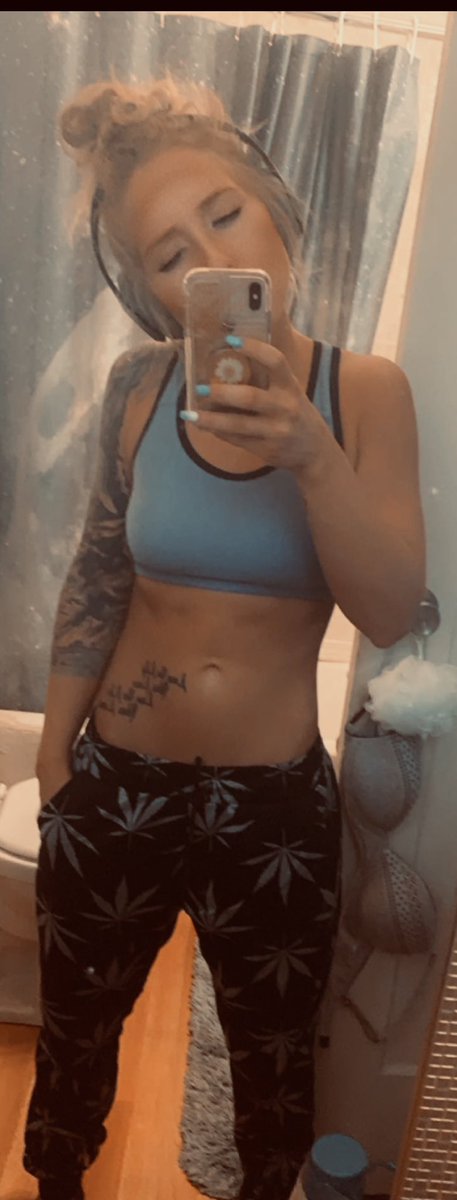 blade_scar's tweet photo. Late night gym workout #fitness #sugarbaby #onlyfanscreator https://t.co/e8htBeE3eW
