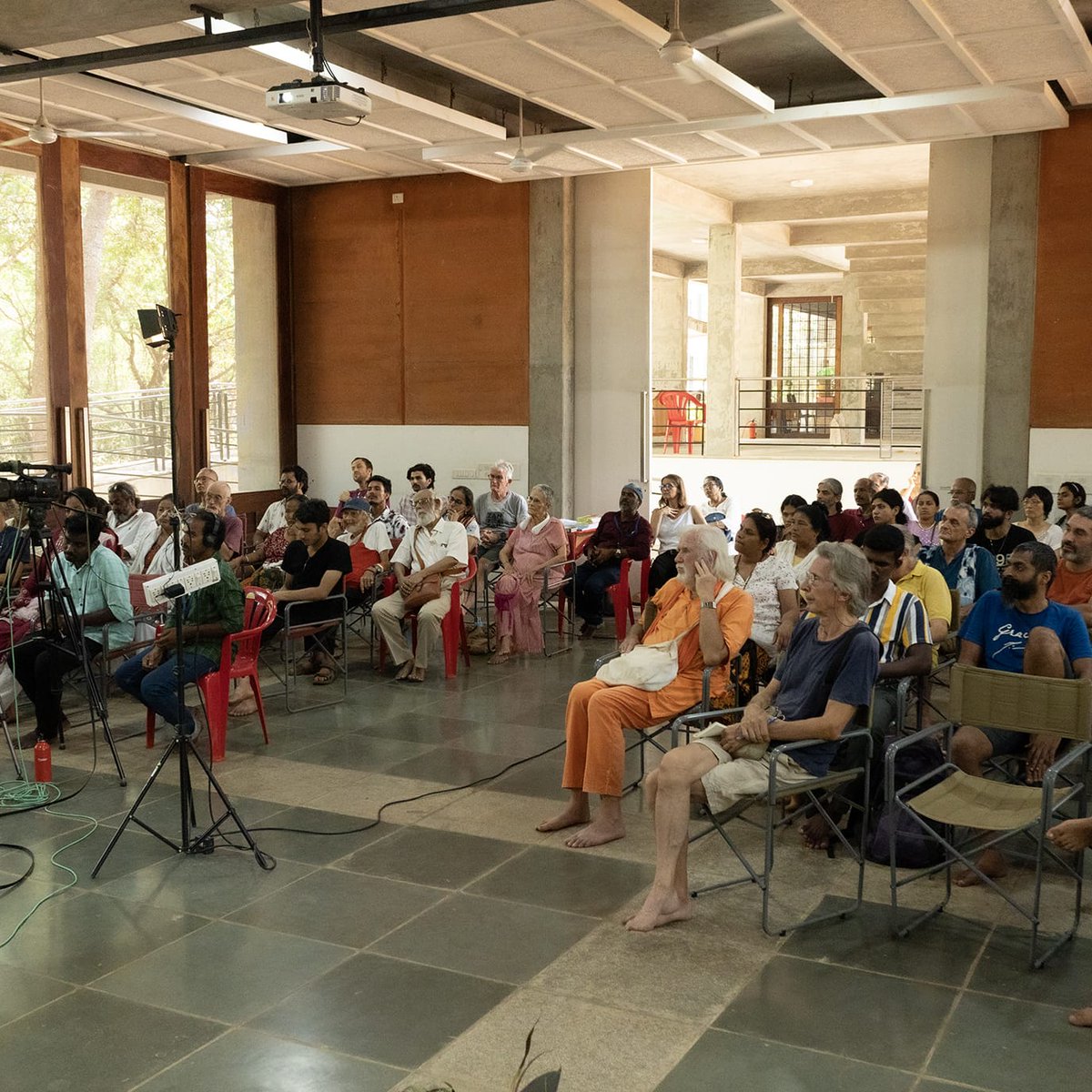 The eternal exploration of Global Peace and Human Dharma explored through the film screening, discussion and Q&A against the backdrop of the movie Oppenheimer and the eternal dialogue of Bhagavad Gita, ably led by Prof Sehdev Kumar at Bharar Nivas Auroville #Auroville