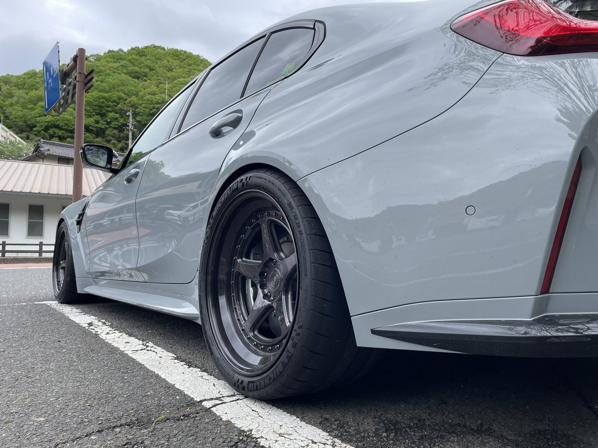 drive2006's tweet photo. ダブルステップで前後BBKなG80M3はつよい🙈 https://t.co/SuTmUDKFzh