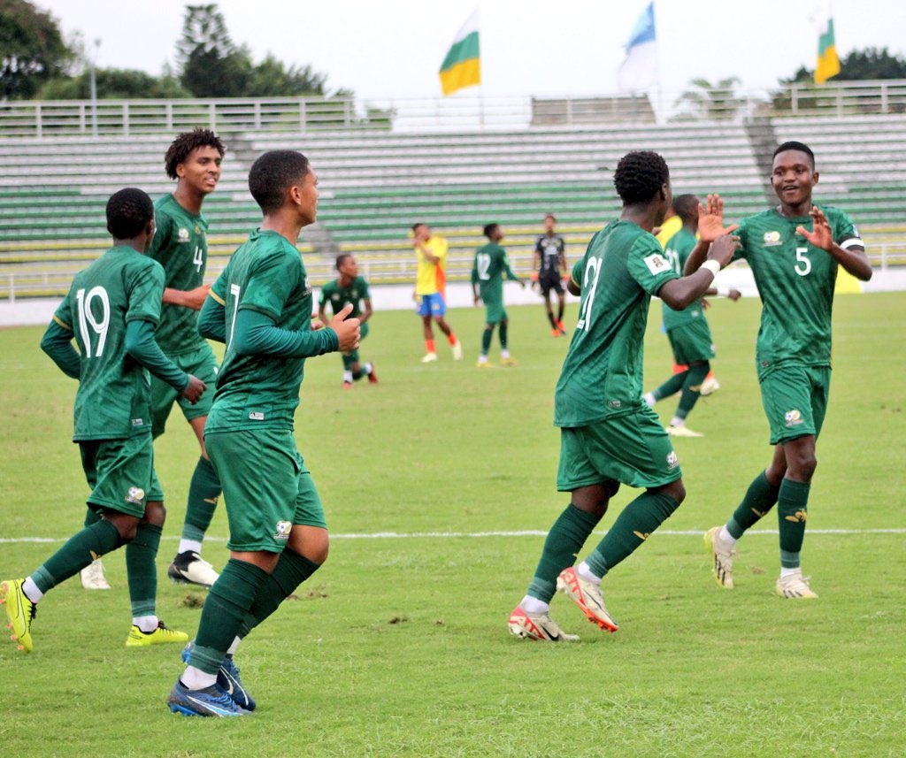 FT: 🇨🇴 Colombia U17 2-2 🇿🇦 SA U17 Steven Mendes and Sivuziwe Lonzi found the net for Amajimbos in their first of two friendlies this week.