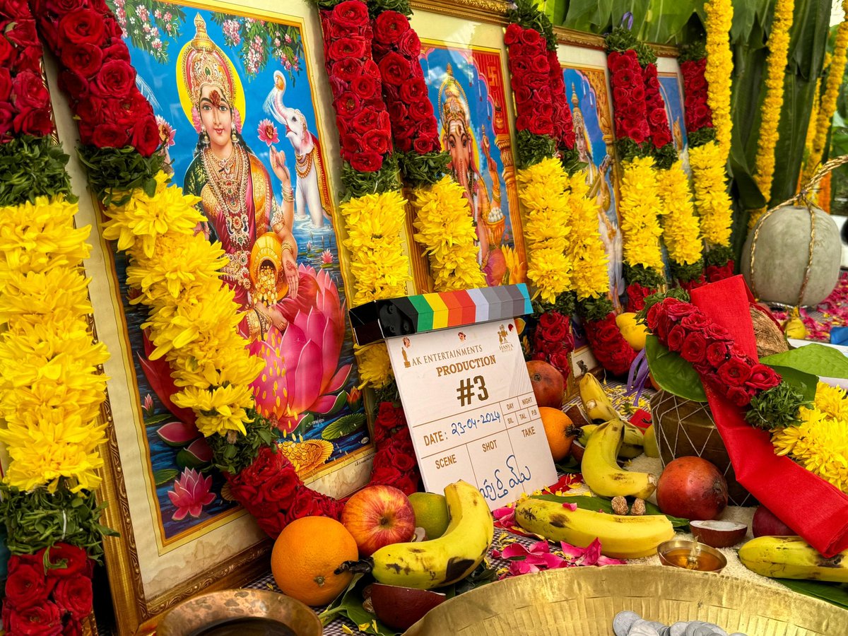 With the blessing of Lord Hanuman on this auspicious #HanumanJayanti 🙏 #SK30 Pooja Ceremony Begins 🪔 ❤️‍🔥 Watch Live now! - youtube.com/live/UCi-PItb6… @sundeepkishan @TrinadharaoNak1 @AnilSunkara1 @RajeshDanda_ @KumarBezwada @_balajigutta @AKentsOfficial