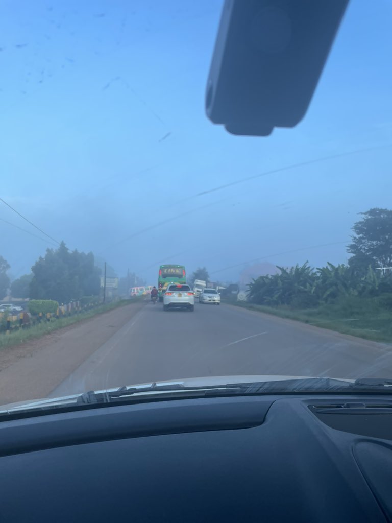 DISGUSTING 🤢 The driver (a man) of UBQ 529C, driving close to Link bus, has just (about 10 minutes ago) thrown rubbish from the car below around Buloba on Mityana Road. STOP 🛑 IT. Teach children good manners so they don’t behave like him on the road when they grow up.