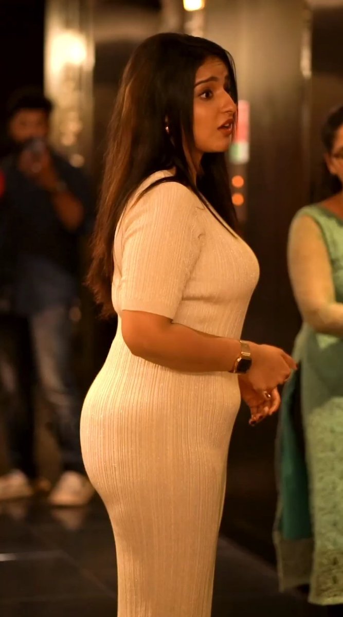 Beauty of Mallu Body 🥵🍑❤️ Antha Base 🤲🤲🤲🛐🛐🛐