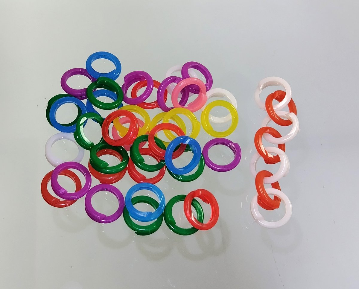 昭和の遊び ＃チェーリング ＃チェーンリング カラフルなプラスチック