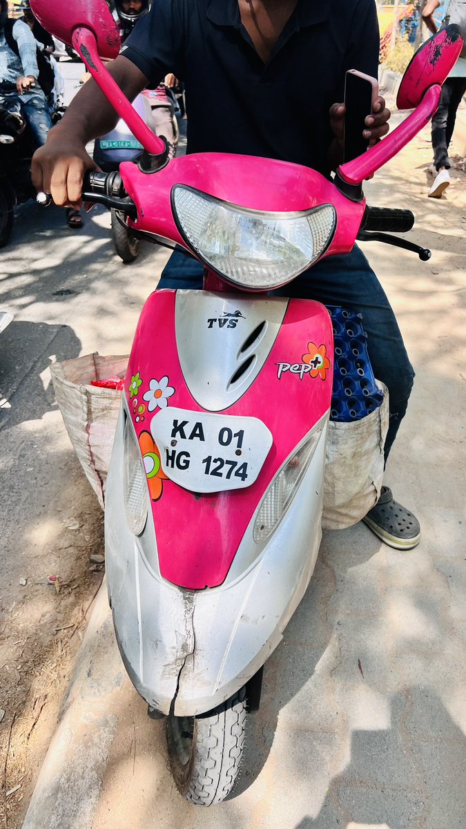 Dear @btppubliceye this incident happened Ibblur Lake towards Bellandur. This minor was riding on the footpath and almost crashed into us. This is a daily occurrence