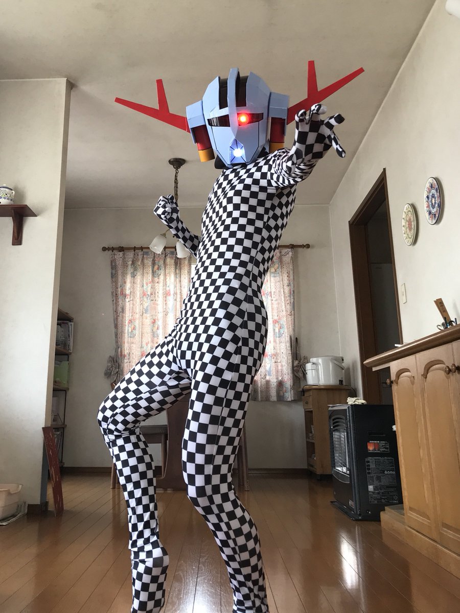 zgokzogok's tweet photo. #軽い気持ちでツイートしたら思った以上に反響があったツイート

ジオングのコスプレ https://t.co/ZkhZeAFZhE
