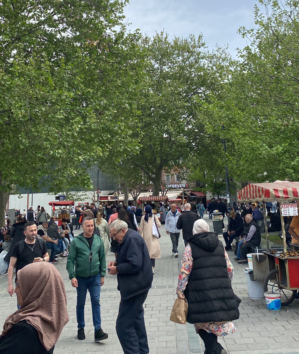 Yol değil kalabalık yordu. Denizli’den geldim ben bu kalabalığa alışık değilim 😅