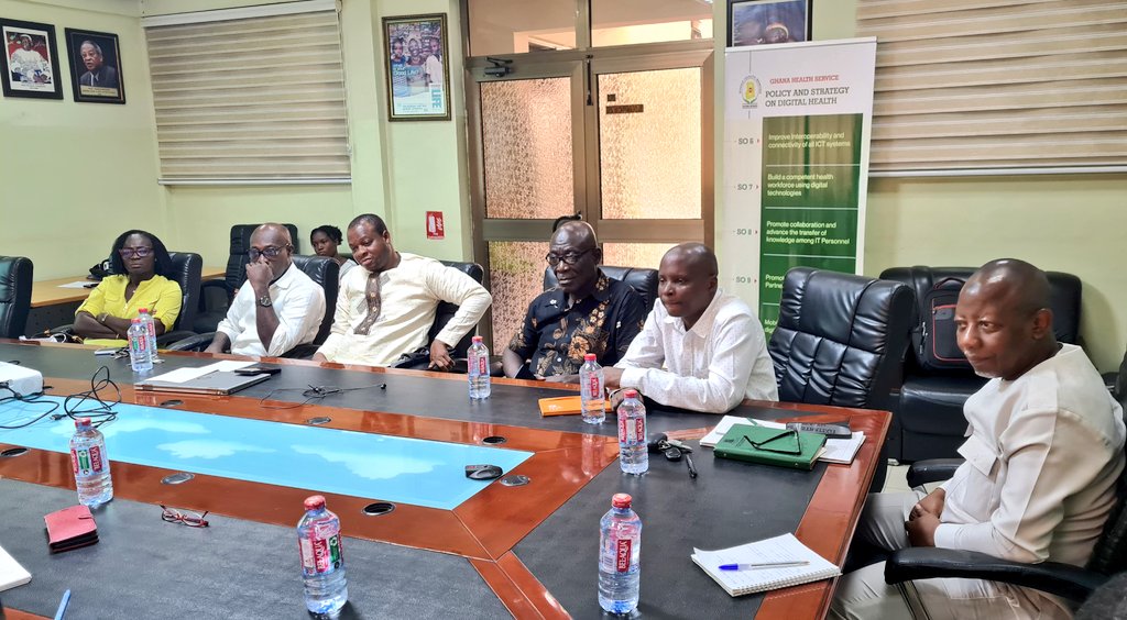 flowminder's tweet photo. While in Accra🇬🇭, we are, with @StatsGhana, continuing discussions with @_GHSofficial on the value and use of dynamic population estimates for #health, from the production of dynamic health metrics to supporting immunisation interventions. More to come! #data4dev https://t.co/qkRzJiIwi2
