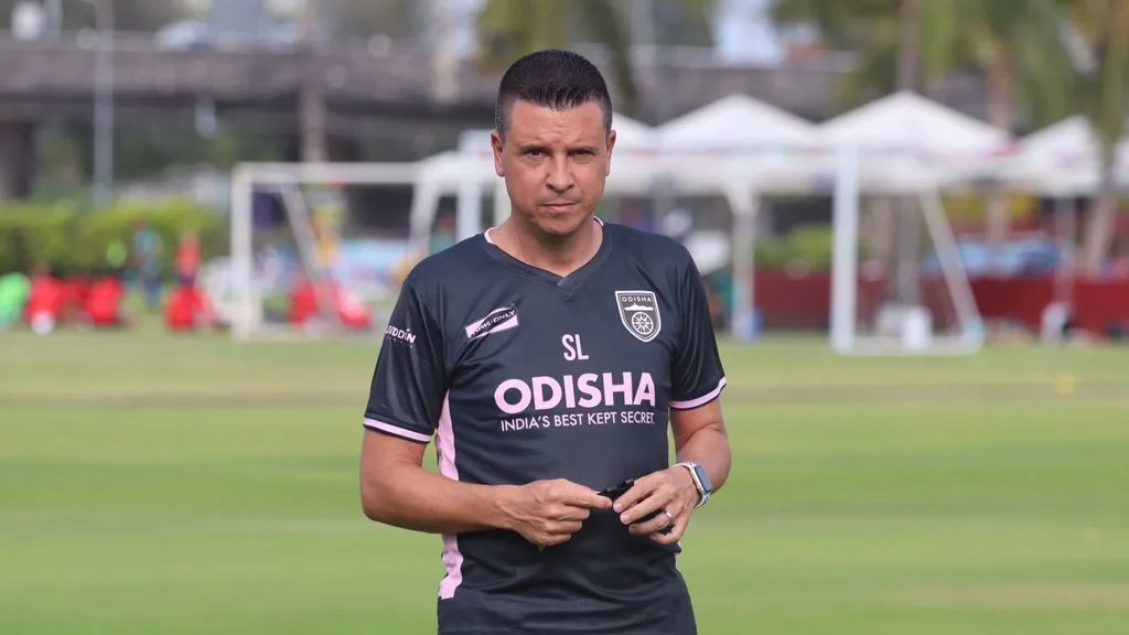 PriyaBiswas092's tweet photo. LOB-ERA....
We know we are going to win today, what's your prediction for today's game?
#OFCMBSG #OdishaFC #isl10 https://t.co/GHCYiEuMXl