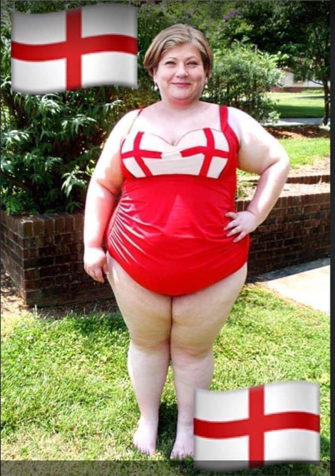 @EmilyThornberry @BritishVogue Nice to see you patriotic😂😂😂

Queen of the pig people 😂🤣🤣🤣