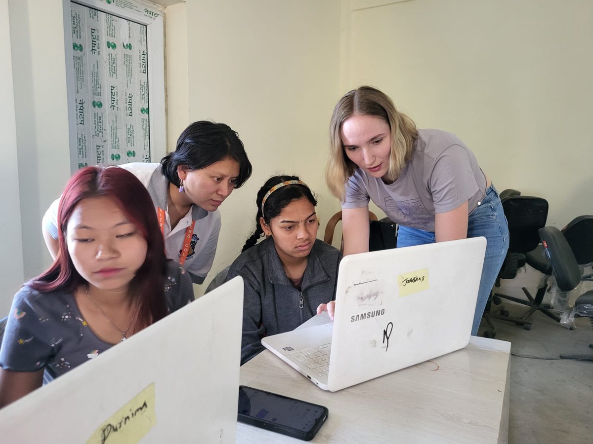 Empowering Futures, Teaching Computer to Youth, Volunteers Initiative Nepal sparks change through our Youth Empowerment Teaching Project. 👏

#EmpowerYouth #SkillsForLife #teachingcomputer #VINVolunteers #YouthEmpowerment #VolunteerWithViN #VolunteerExperience #volunteerabroad