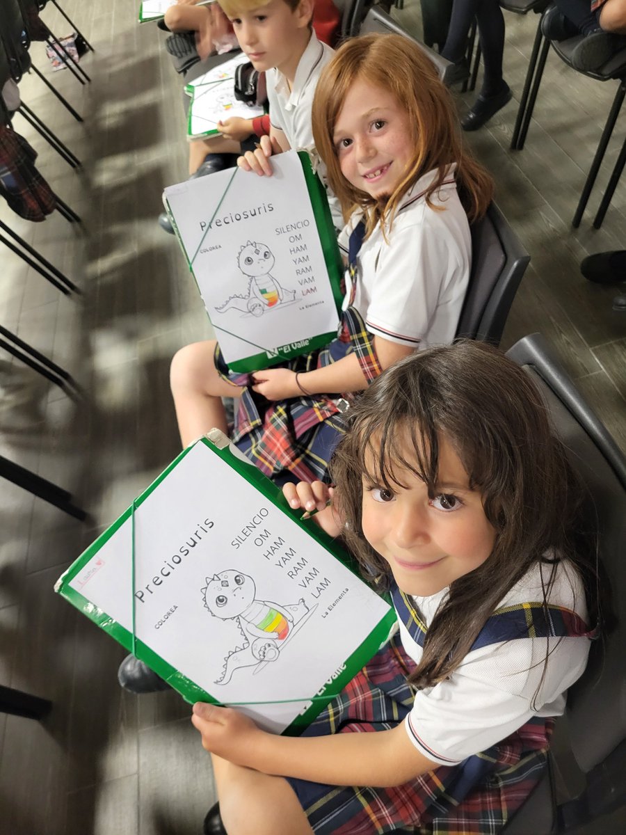 ElValle_III's tweet image. #LibroForum de “Preciosuris” 📖

#ColegiosElValle #EducaciónPrimaria