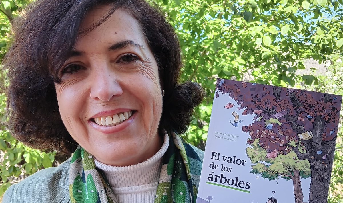 bosquessfront's tweet photo. @sdlerena de @bosquess os recomienda leer sobre nuestros árboles este #DiaDelLibro . Ella ha escrito este cómic para adultos que es una maravilla para acercarse a estos compañeros y aprender a cuidarlos https://t.co/iF9Yli3626