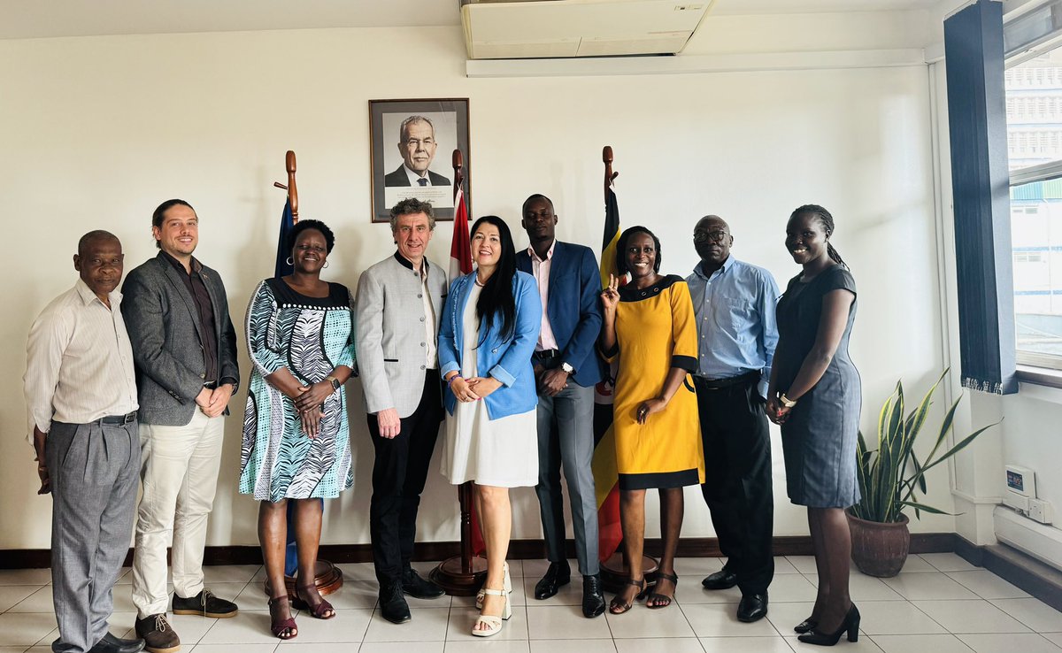 Exciting morning as our office staff warmly welcome @AustrianDev Sustainable Energy Advisor, Manfred Bürstmayr to Uganda! We had a great discussion about the sustainable & renewable energy sector in 🇺🇬 ahead of various stakeholder meetings in the Pearl of Africa. De.