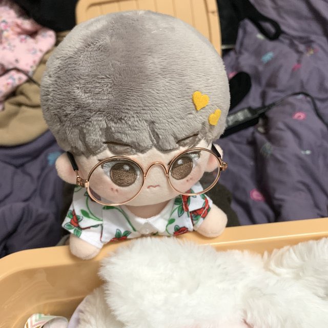 wts lfb ph [help rt]

XI XI MIN / HIRSCH DOLL 20CM ONHAND

🍰850 | 800 (if payo) 
🍰no clothes
🍰mop: gcash
🍰mod: jnt, sco
🍰reply/dm to mine 💌

🏷️ exo xiumin kim minseok doll 20cm